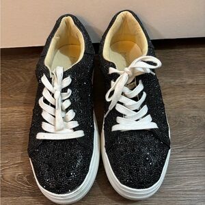 Betsey Johnson Sidny Sneakers in Black